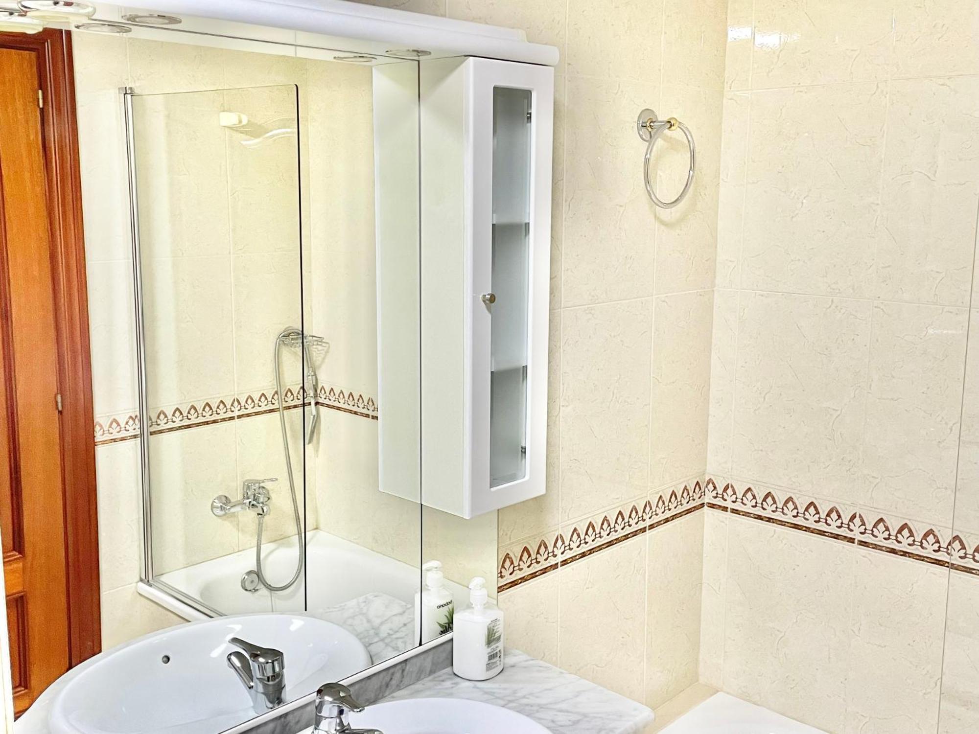 Appartement Casa Lur Wifi Y Parking Privado Incluido à Gijón Extérieur photo